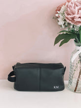 Load image into Gallery viewer, Personalised Mens Washbag
